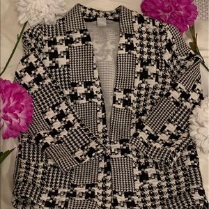 🌹H&M Black and White Blazer🌹